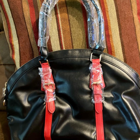 Mickey Mouse Ladies Purse - Picture 4 of 6